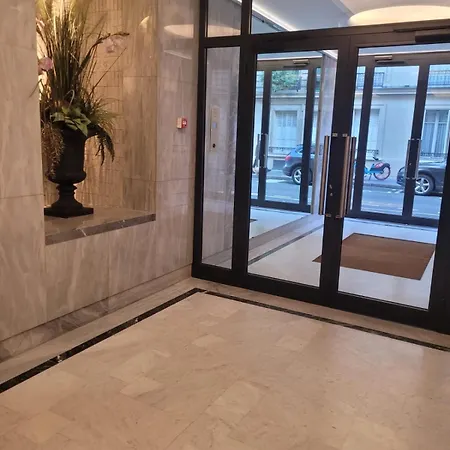 Studio Laperouse - 16